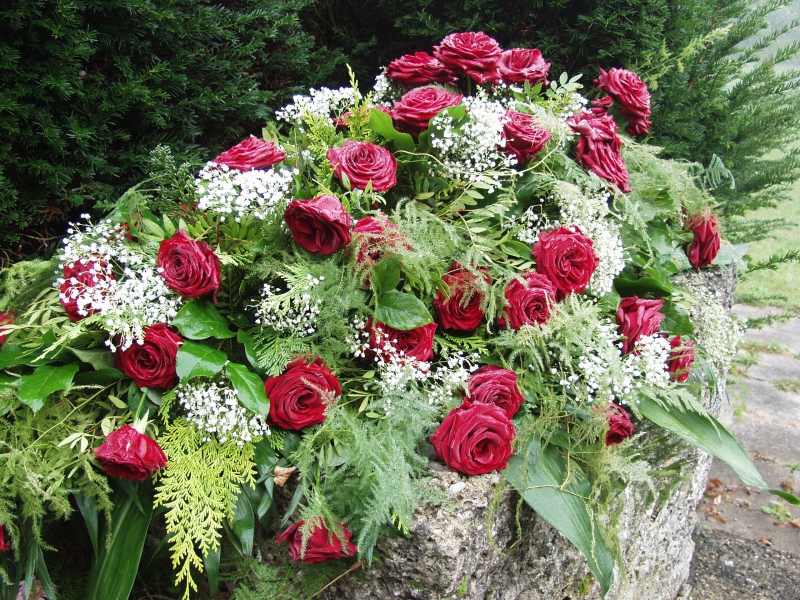 funeraire-MARIE-min_roses-61203